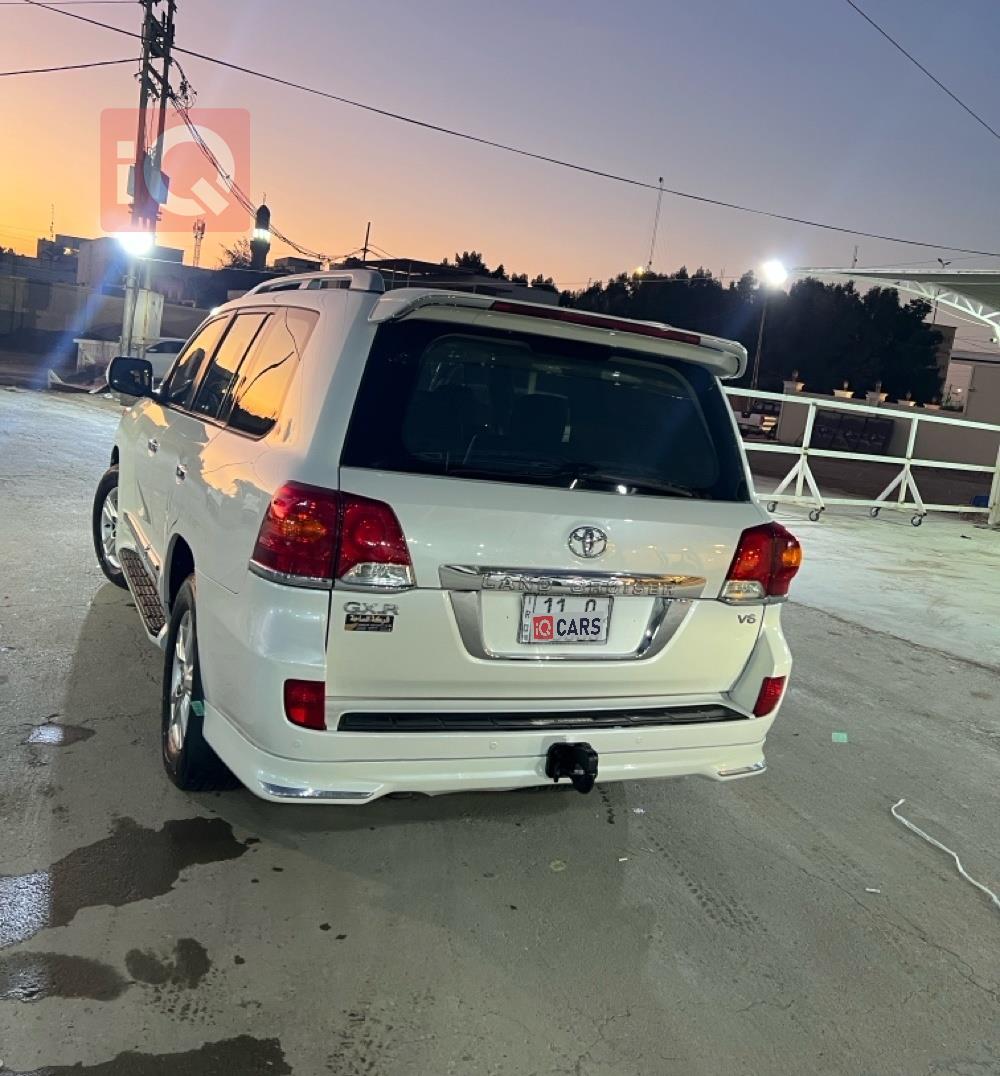 تويوتا لاندكروزر